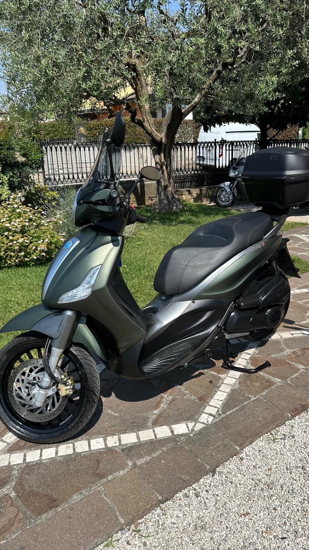 Piaggio Beverly 300 i.e. S