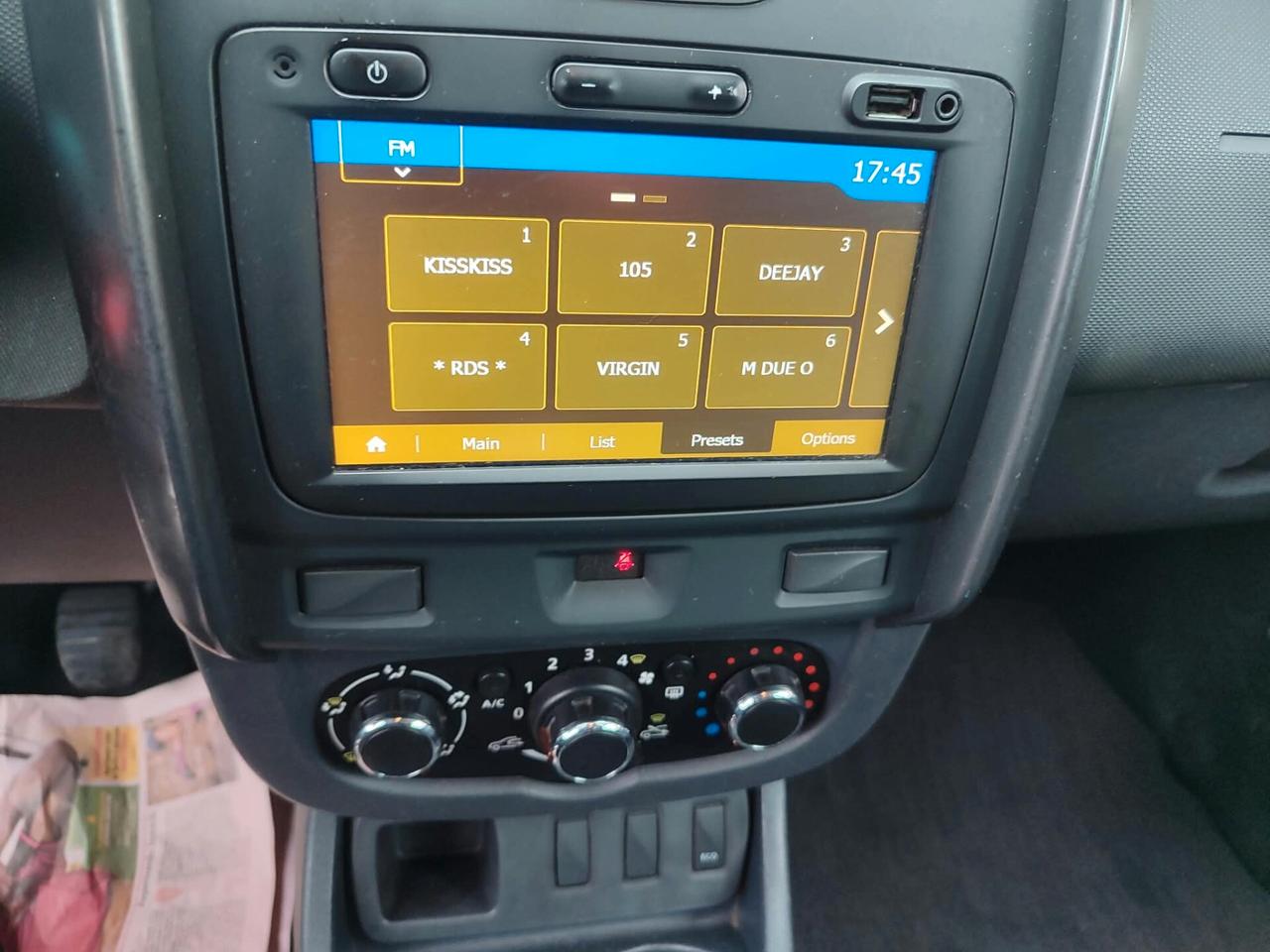 Dacia Duster 1.5 dCi 110CV 4x2 (Gancio traino) 2015!