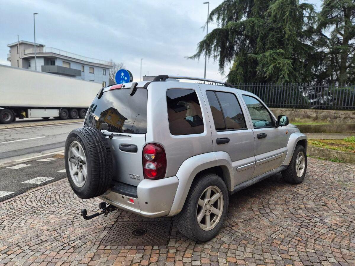 Jeep Cherokee 2.8 crd Limited auto FL