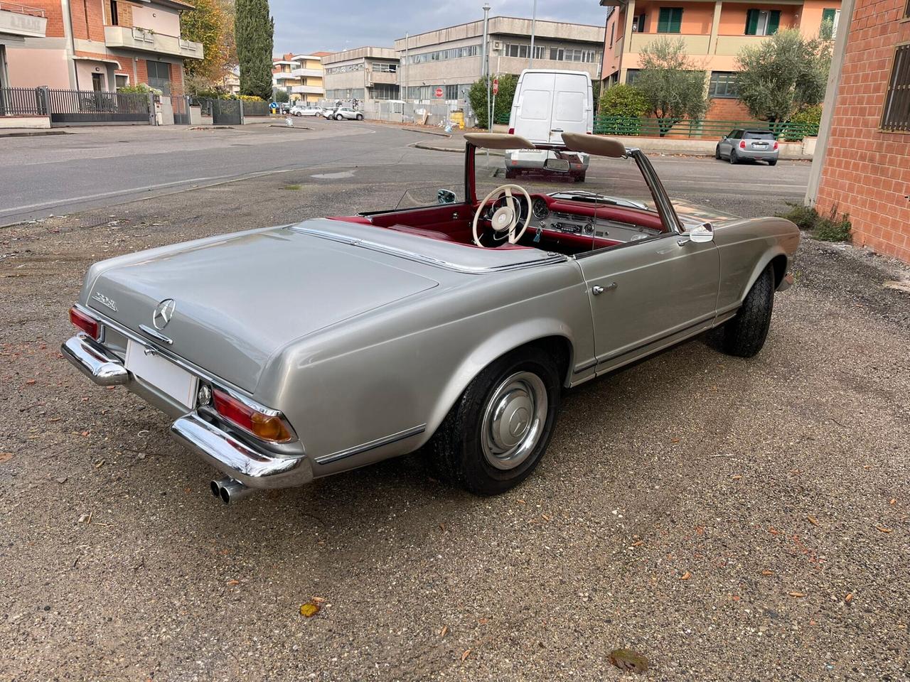 Mercedes-benz SL 230 Pagoda