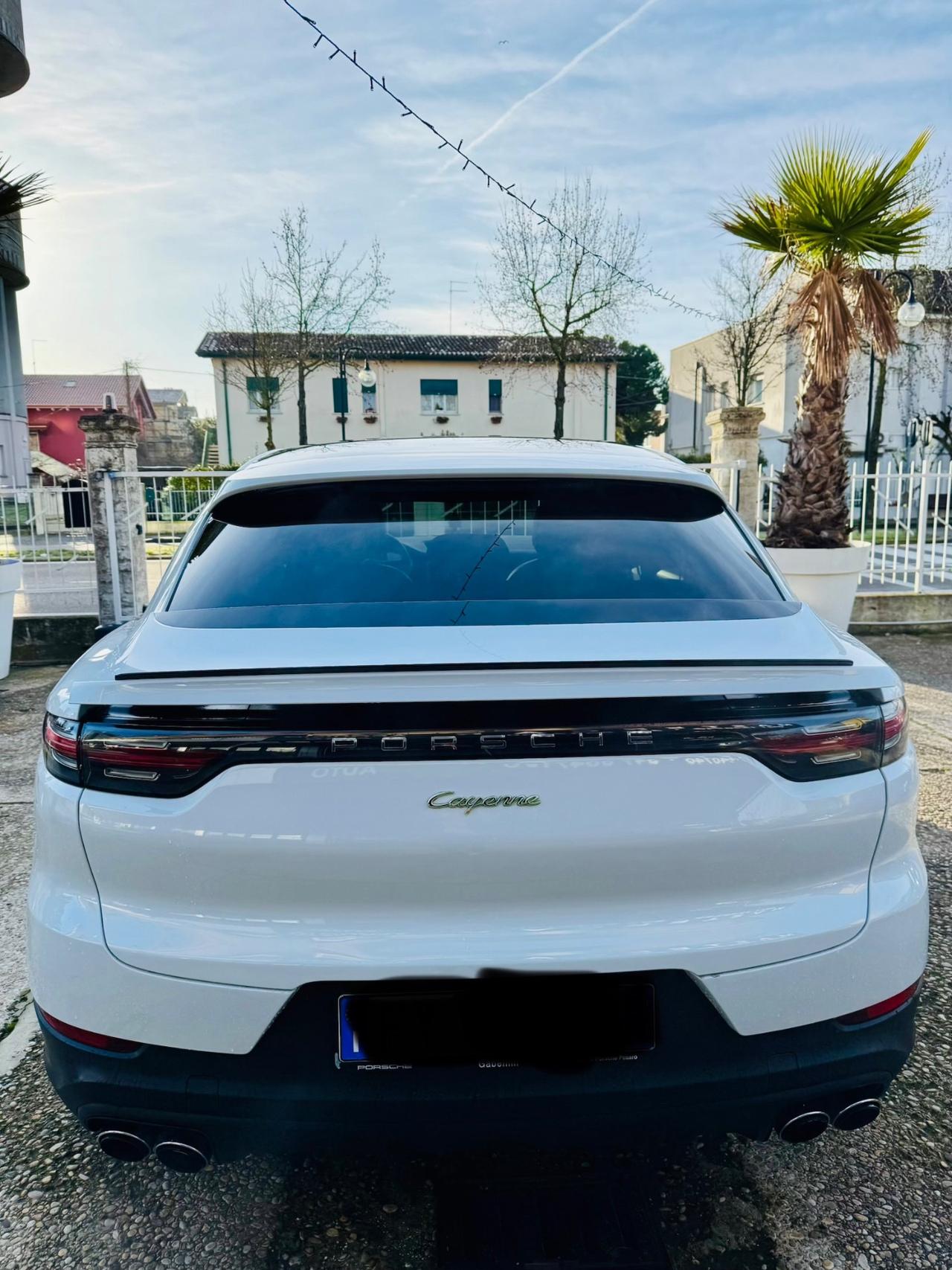 PORSCHE CAYENNE COUPE 3.0 462cv FULL FULL (PERMUTO)