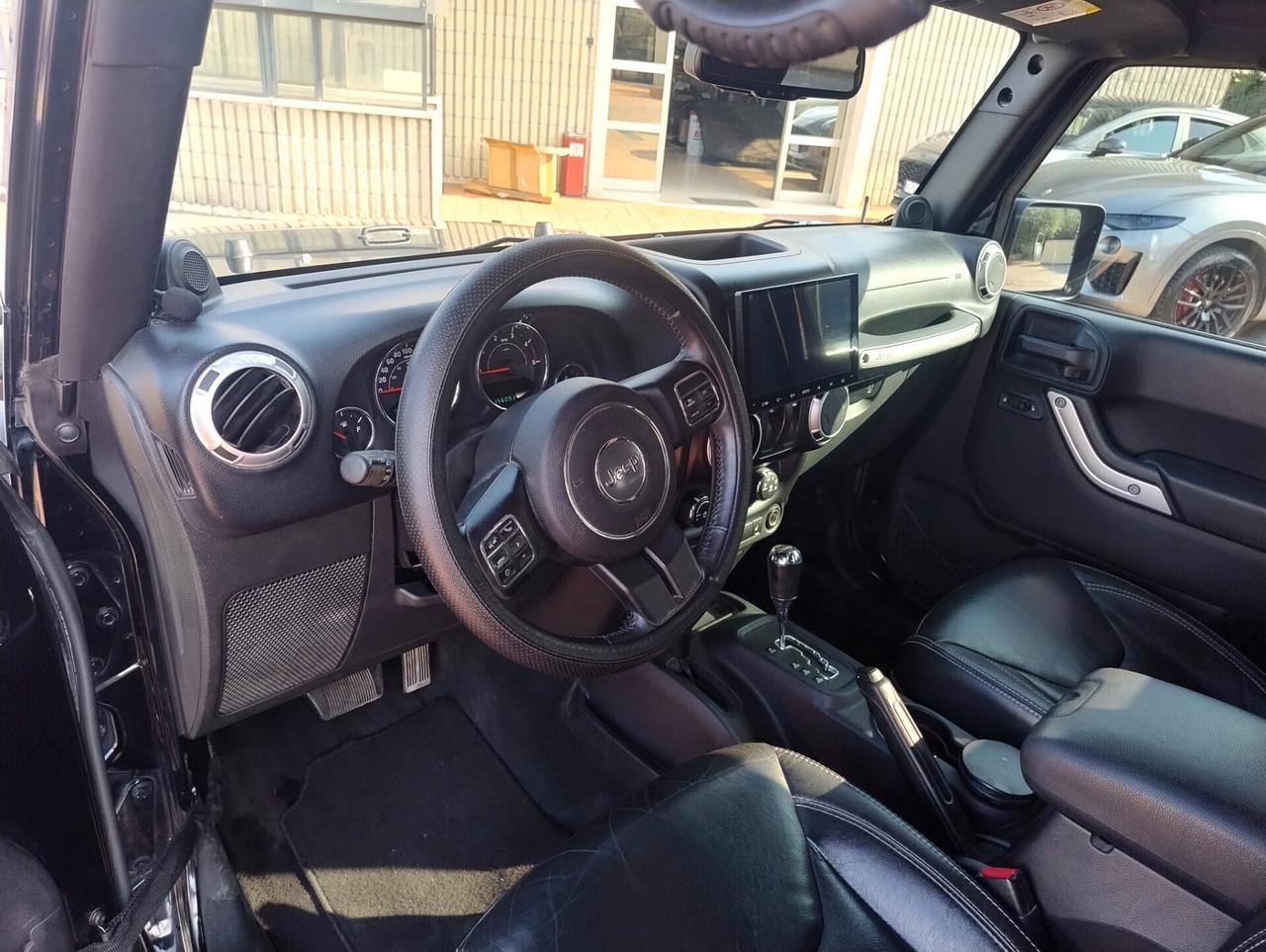 Jeep Wrangler 2.8 CRD DPF Sahara Auto