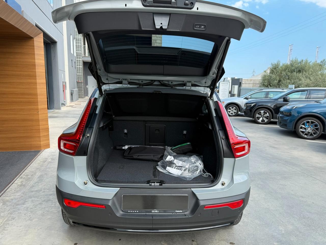 Volvo EX40 Single Motor Extended Range RWD Plus