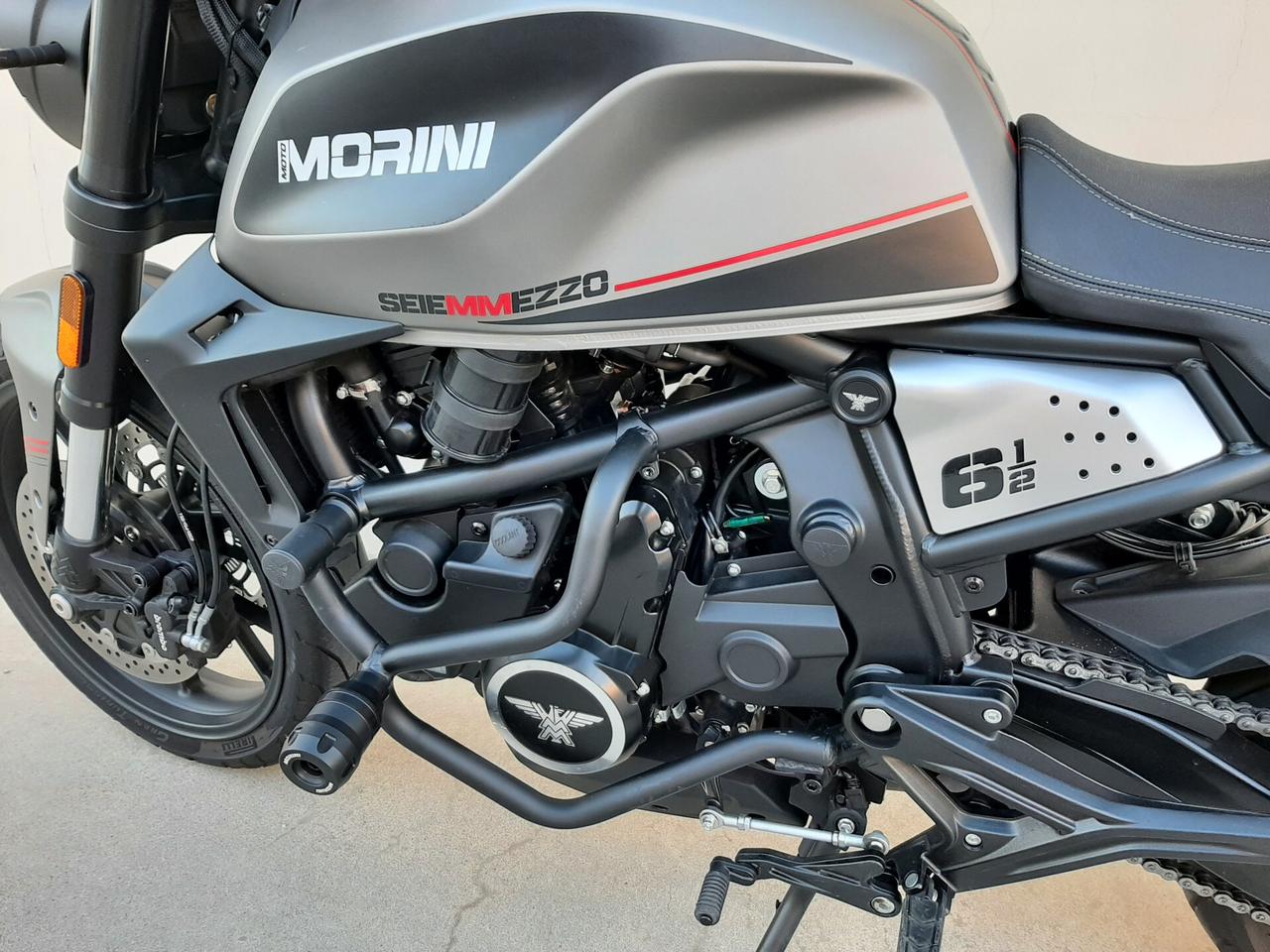 Moto Morini 6½ STR ABS