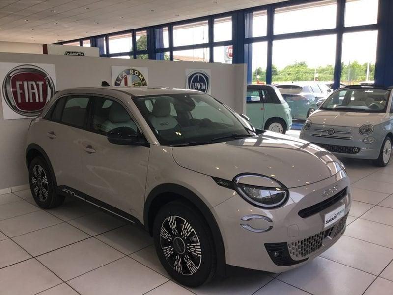 FIAT 600 FIAT 600 Hybrid MHEV ECOBONUS OTTOBRE