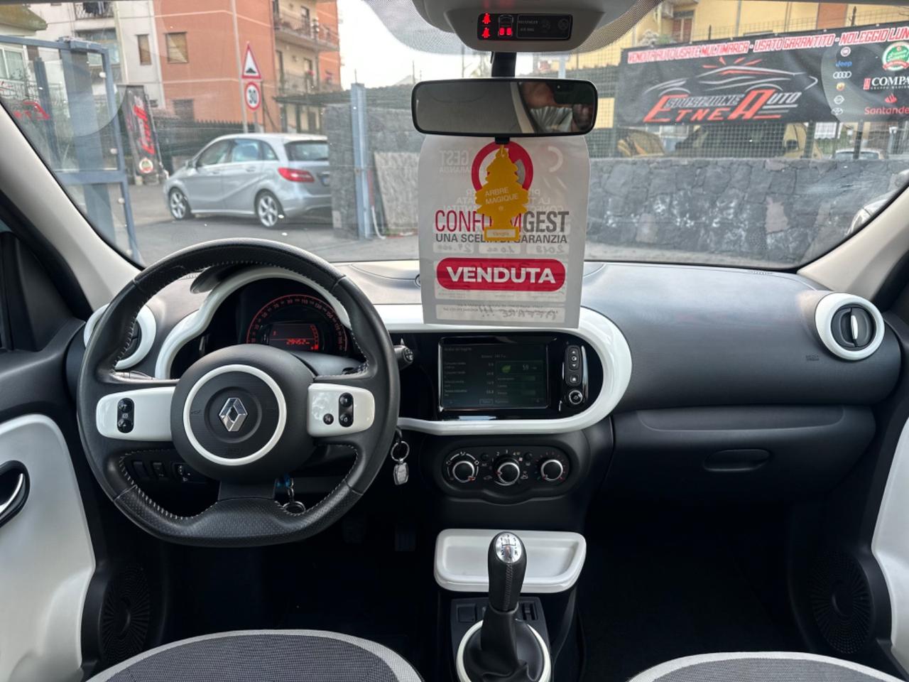 Renault Twingo SCe Stop&Start La Parisienne