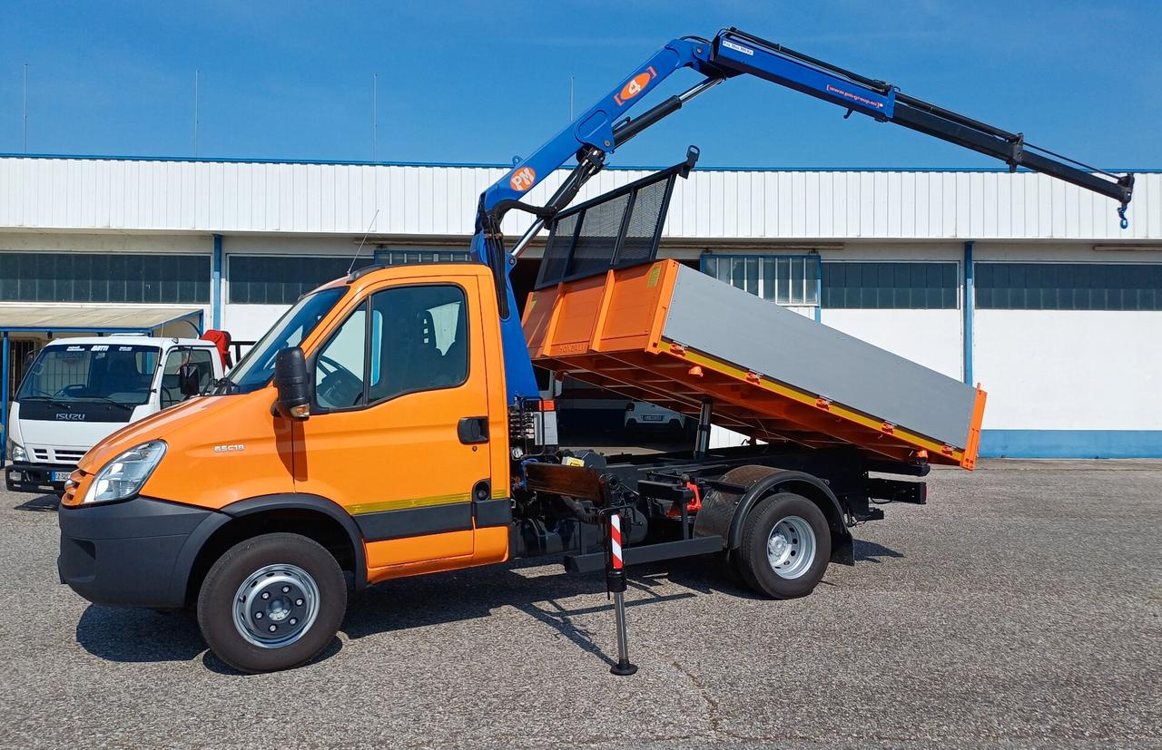 IVECO 65C18 GRU E RIBALTABILE