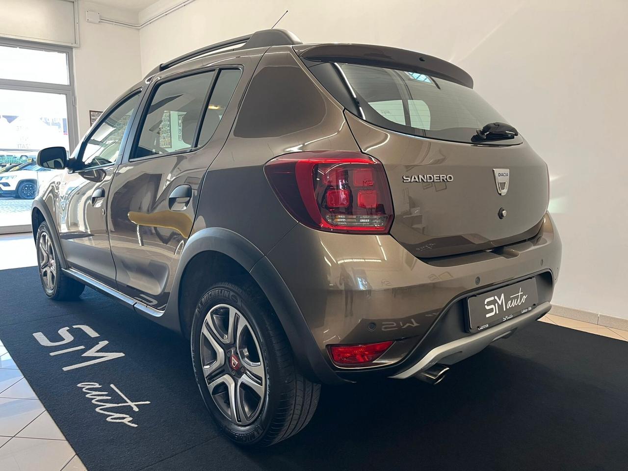 DACIA SANDERO STEPWAY TECHROAD 900TCE 90CV SOLO 35.000KM