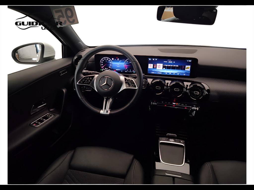 Mercedes-Benz Classe A - W177 2023 - A 180 d Advanced auto