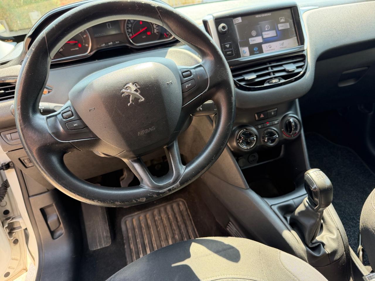 Peugeot 208 1.4 HDi 68 CV 5 porte Access