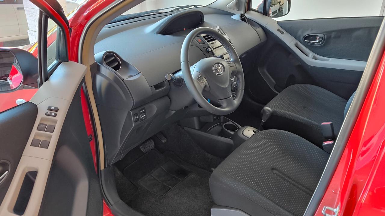 Toyota Yaris 1.3 5 porte M-MT Sol