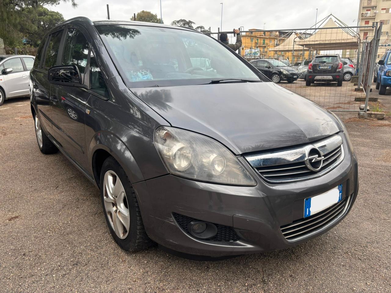 OPEL ZAFIRA 1.7 CDTI (7 posti ) Cosmo - 2011