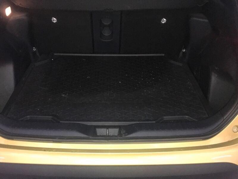 Toyota Yaris Cross 1.5H (116 CV) E-CVT Premiere AWD-i