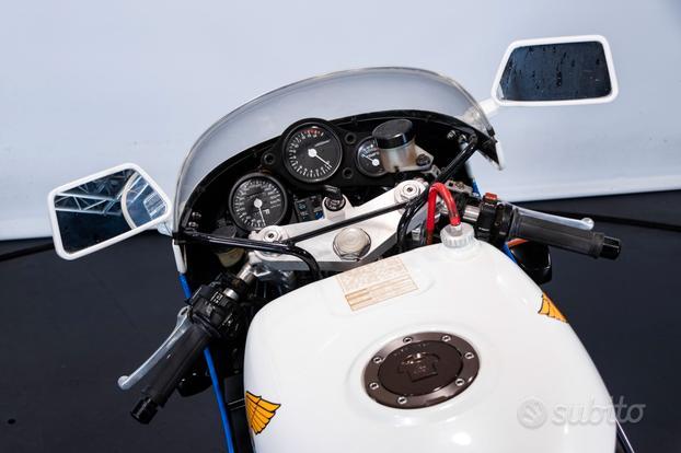 Honda vfr 750 r (rc30) ala oro - 1988