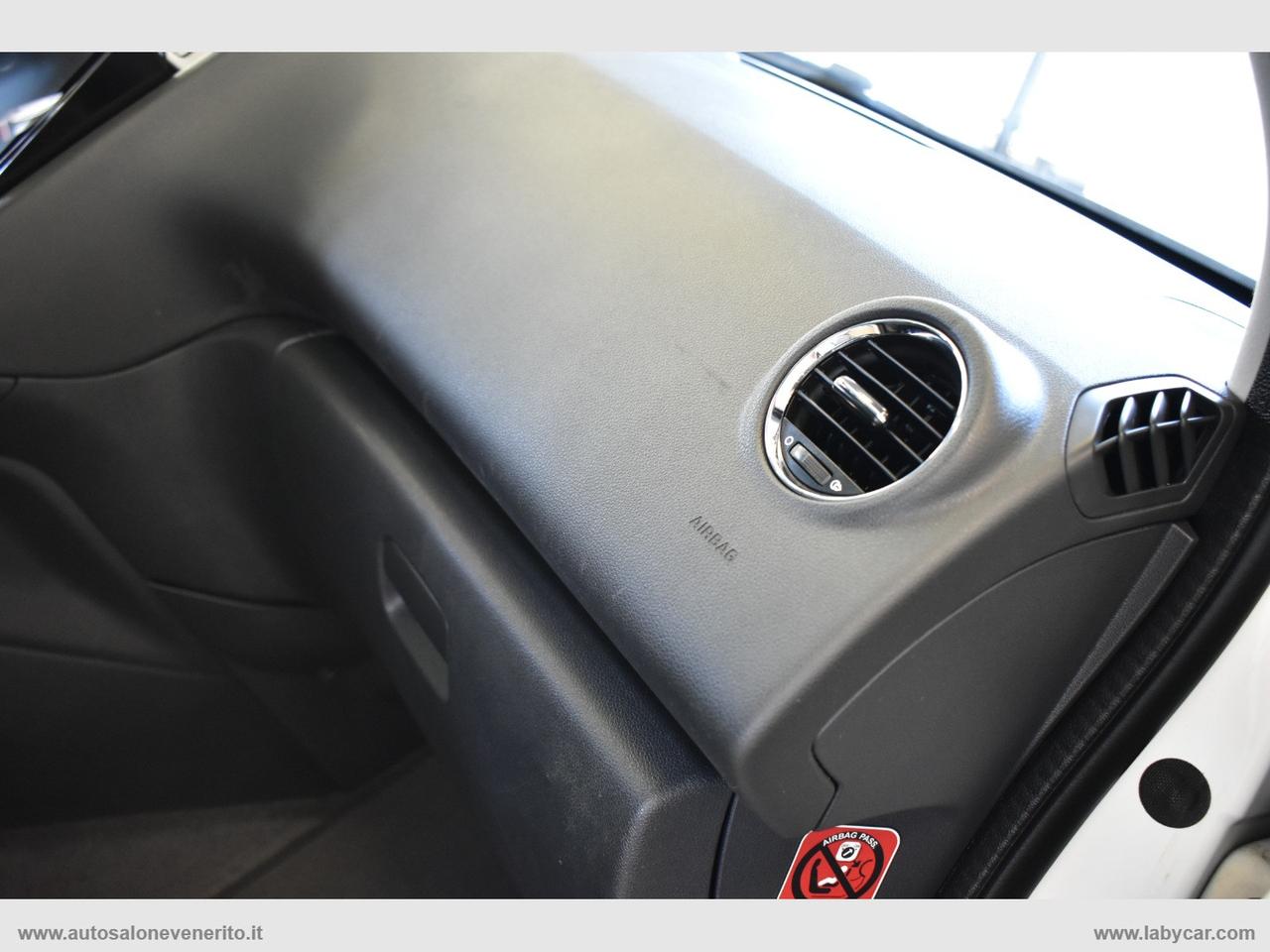 PEUGEOT 5008 BlueHDi 120 EAT6 S&S Allure