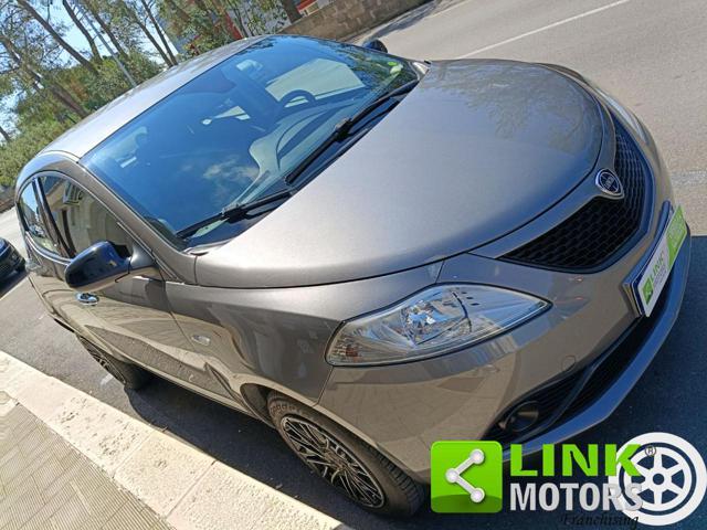 LANCIA Ypsilon 0.9 TwinAir 85 CV 5 porte Metano Ecochic