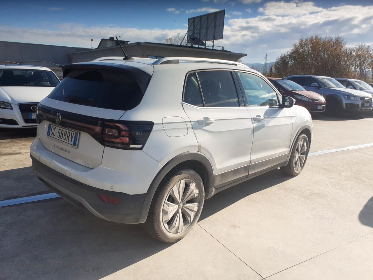 Volkswagen T-Cross 1.6 TDI DSG - 2020