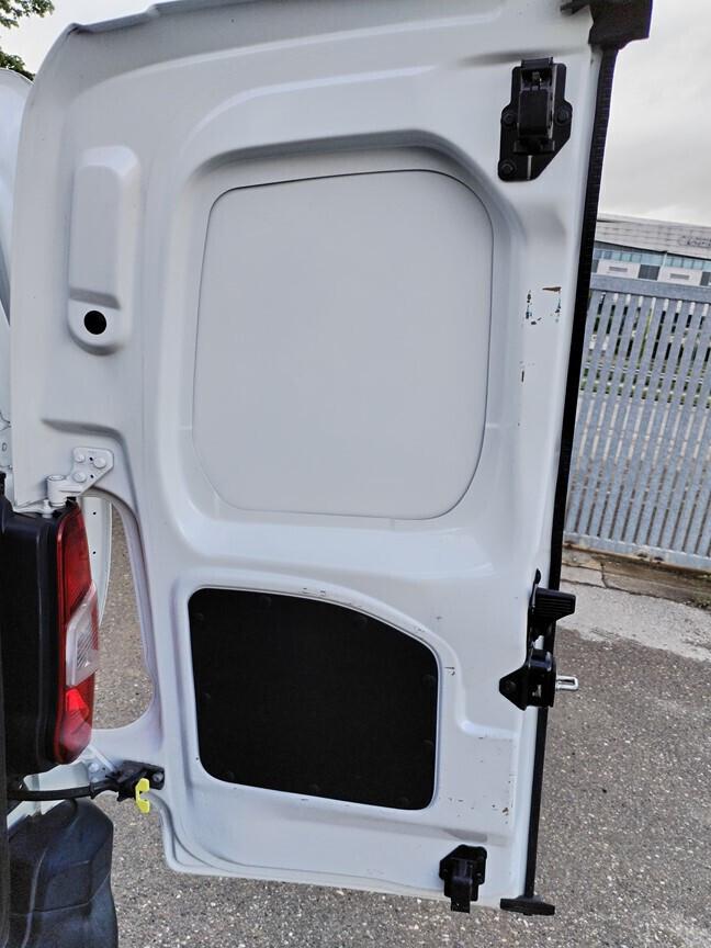 Peugeot Partner HDi 75 van 3 p prezzo iva 75000km