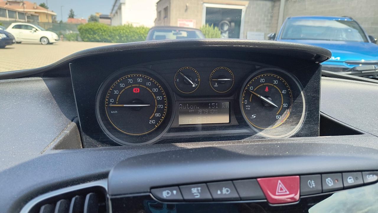 Lancia Ypsilon 1.3 MJT 16V 95 CV 5 porte S&S S Momodesign