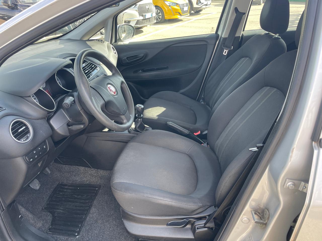 Fiat Punto 1.2 benzina 69cv 5 porte Street