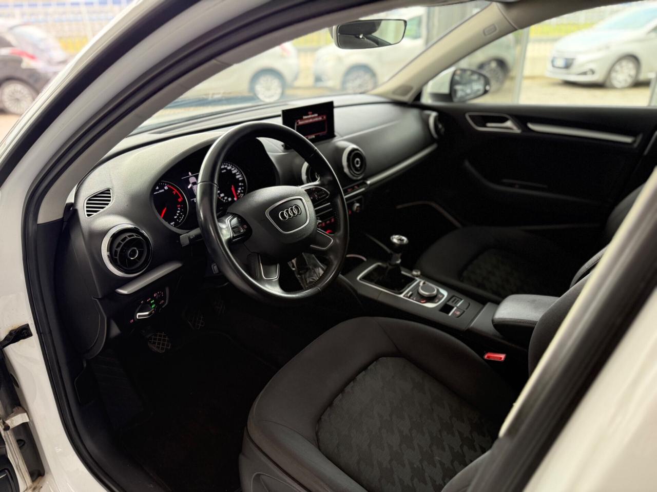 Audi A3 1.2 TFSI 110 CV Ambiente