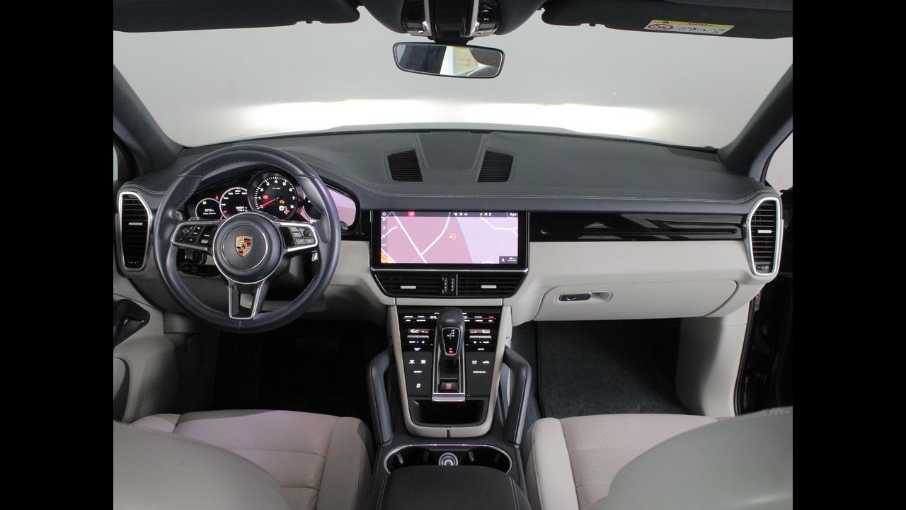PORSCHE Cayenne III 2018 - Cayenne 3.0 tiptronic
