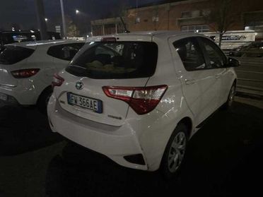 TOYOTA Yaris 1.5 Hybrid 5 porte Active