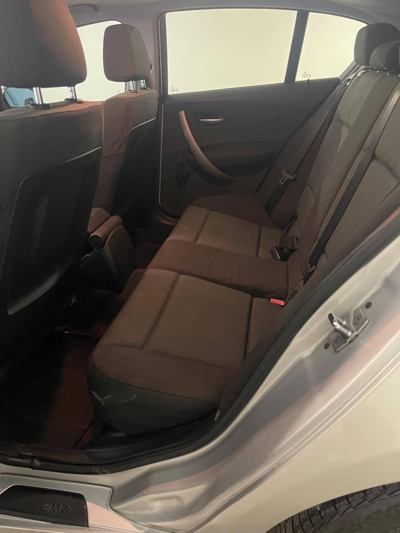 Bmw 116 116i cat 5 porte Futura