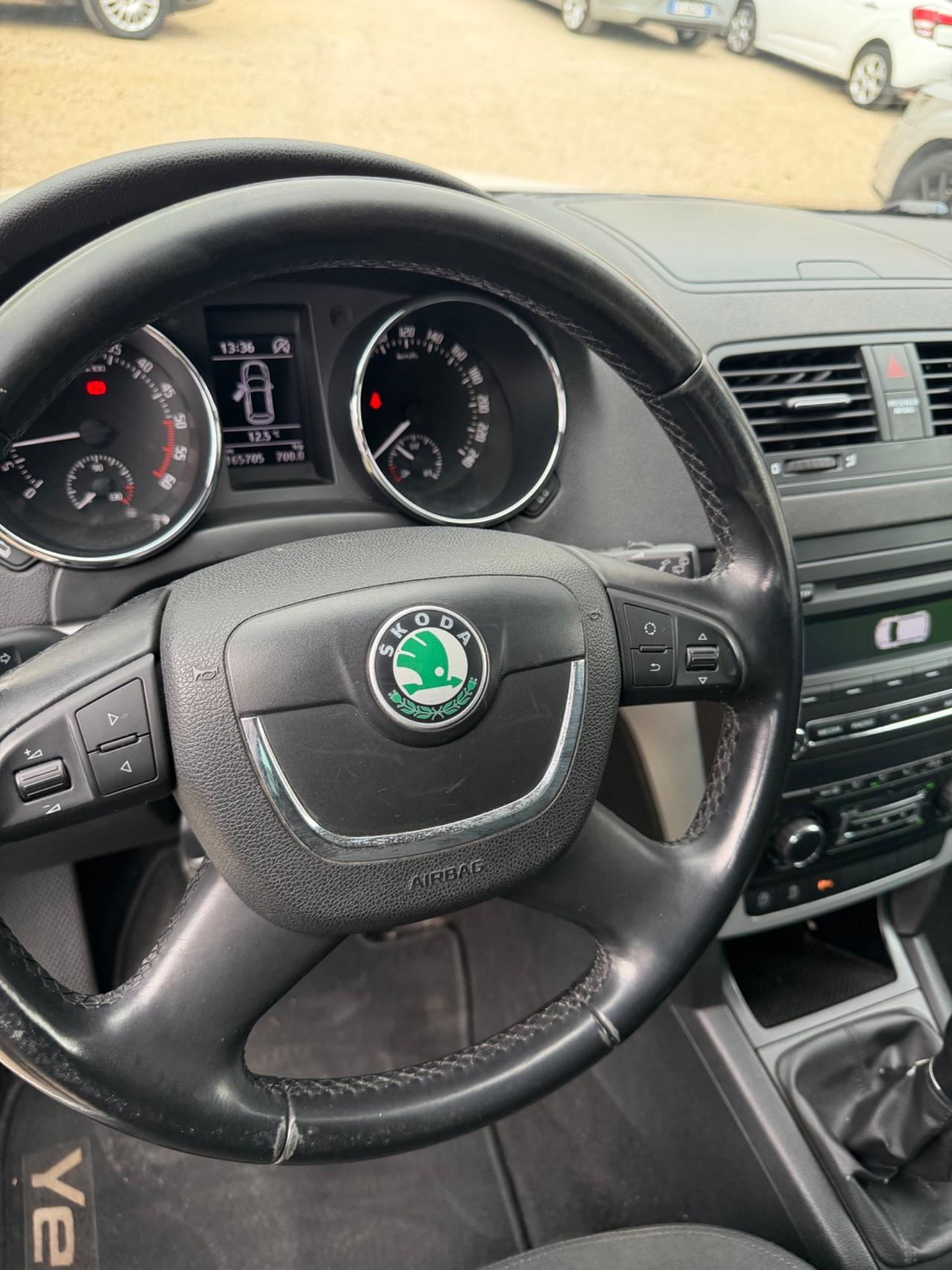 Skoda YETI ADVENTURE KMCERT UNICOPR