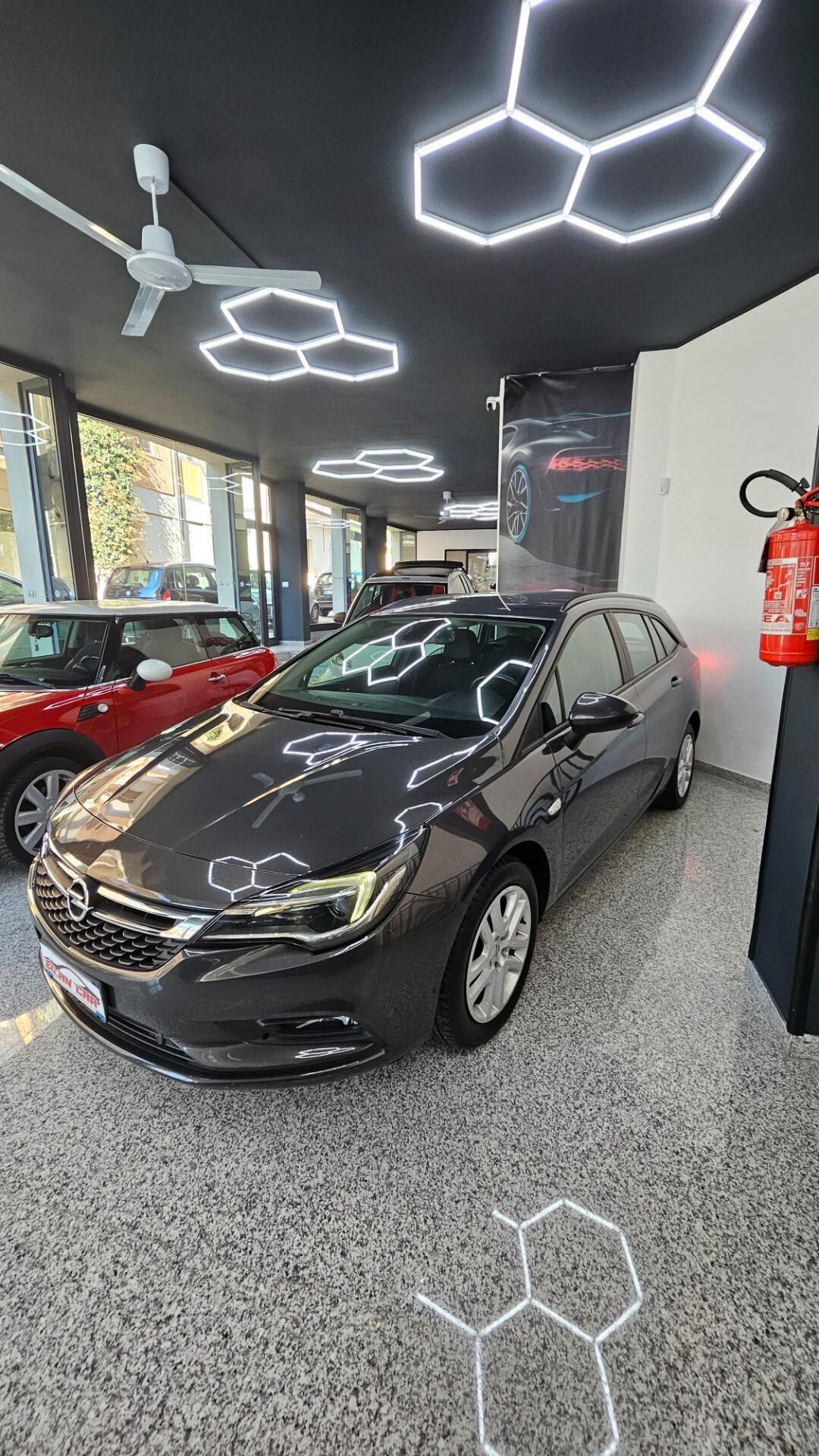 Opel Astra 1.6 CDTi 136CV Start&Stop Sports Tourer Business