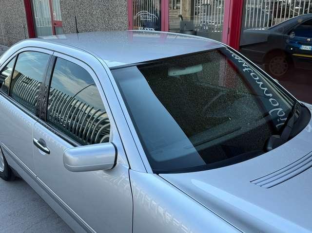 Mercedes-Benz E 200 Elegance