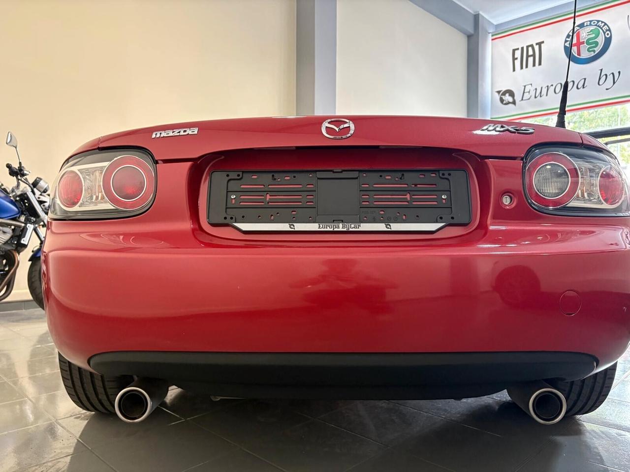 Mazda MX-5 Roadster 2.0L 16V 3rd Generation
