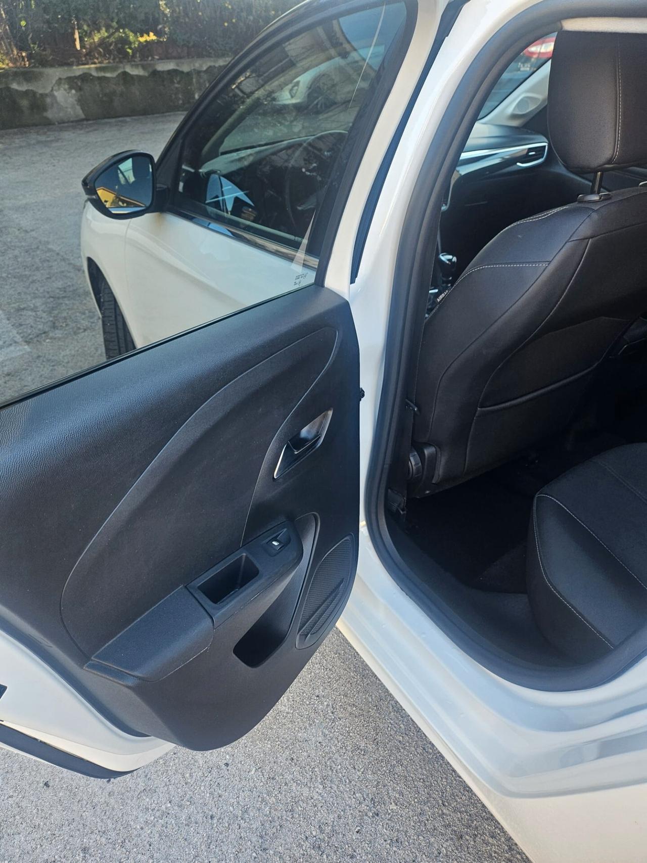 Opel Corsa 1.5 D 100 CV Elegance