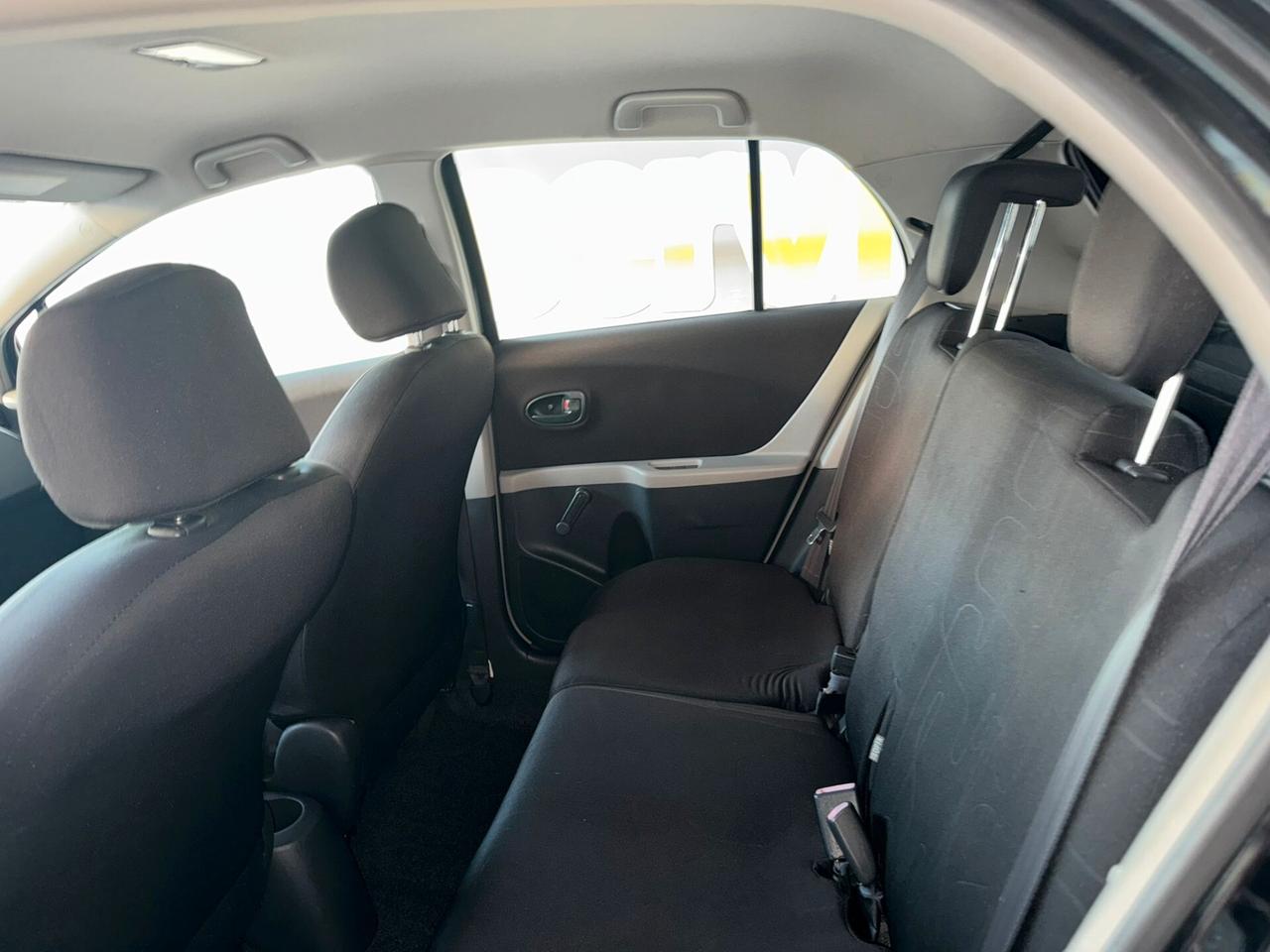 Toyota Yaris 1.0benzina 5 porte