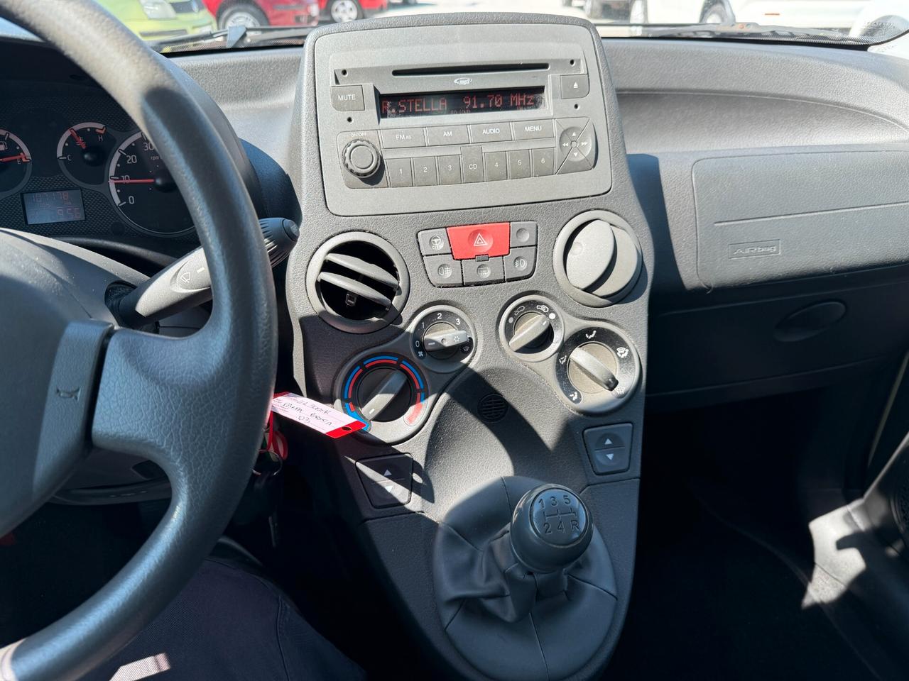 FIAT PANDA ANNO 2012 1.2 BENZINA 69 CV