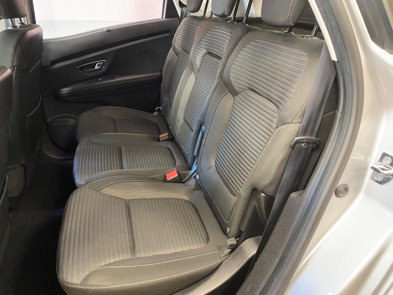 Renault Scenic Scénic dCi 8V 110 CV EDC Energy Intens