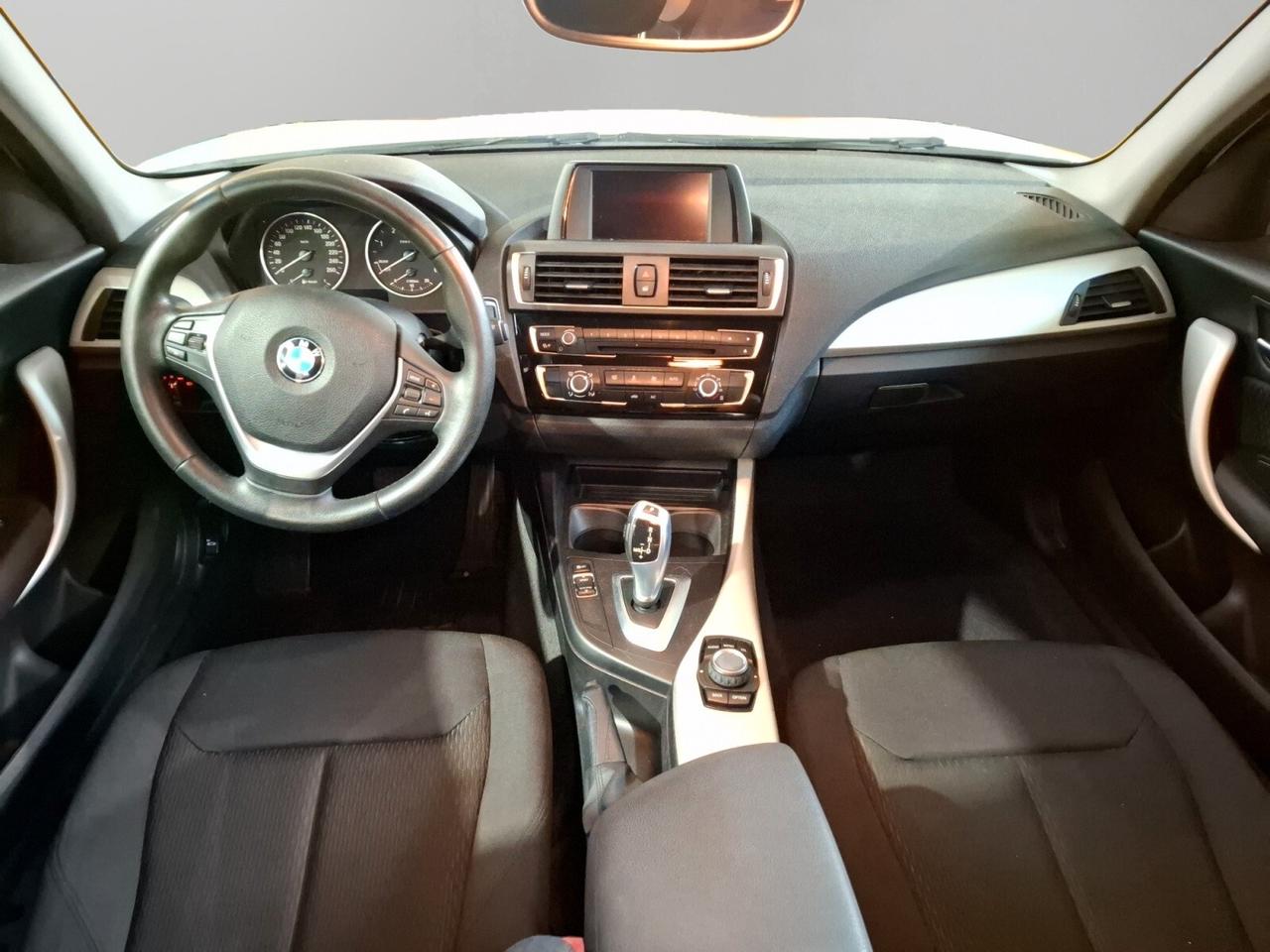 Bmw 116d 5p. Sport 116cv automatica