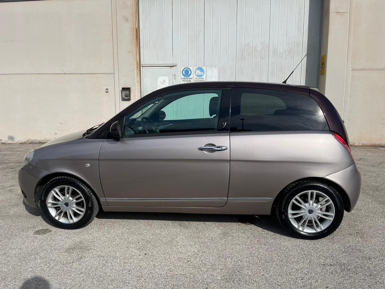 Lancia Ypsilon 1.2 Versus GPL 151000 km