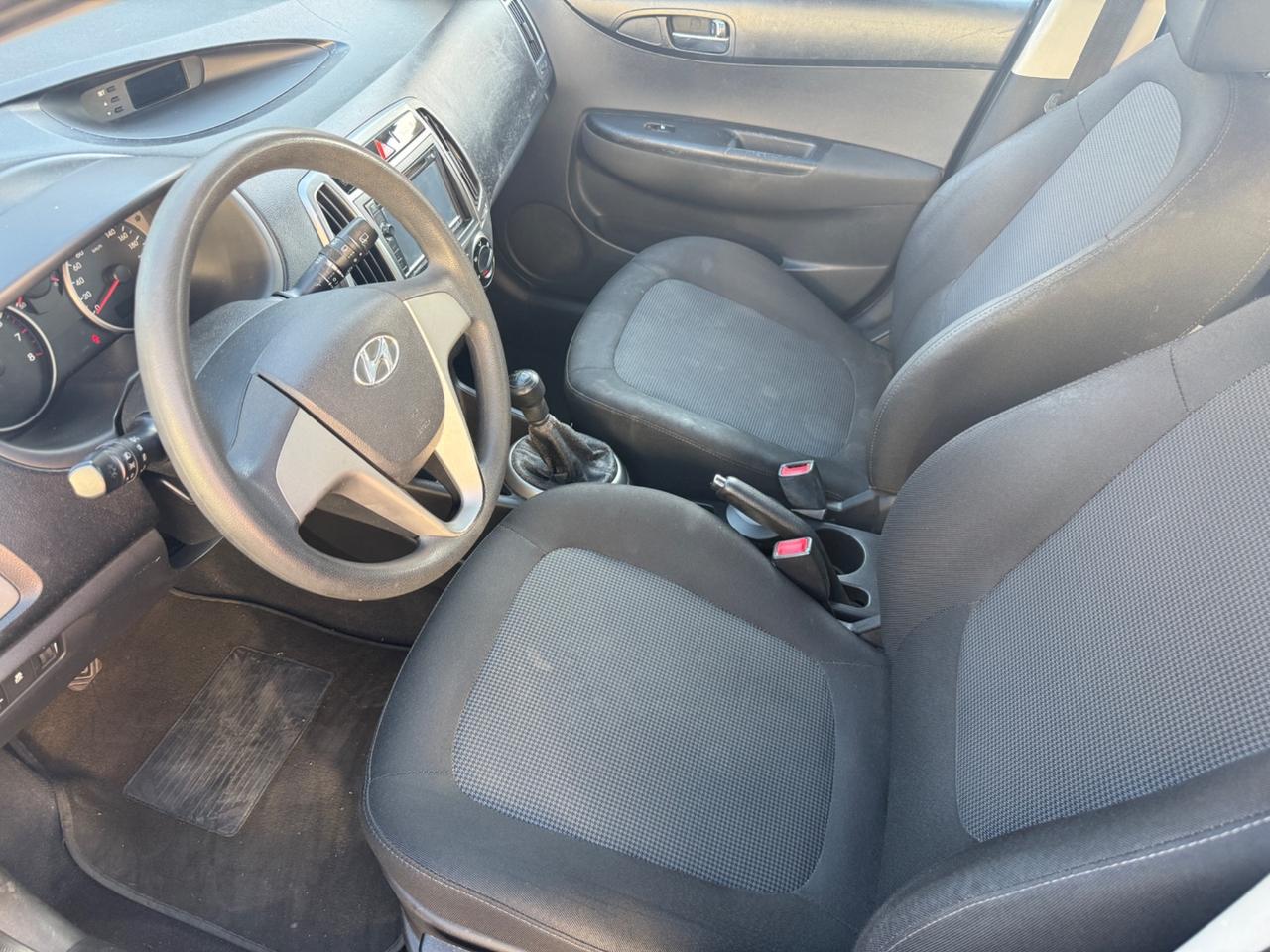 Hyundai i20 1.2 5p. Econext Sound Edition
