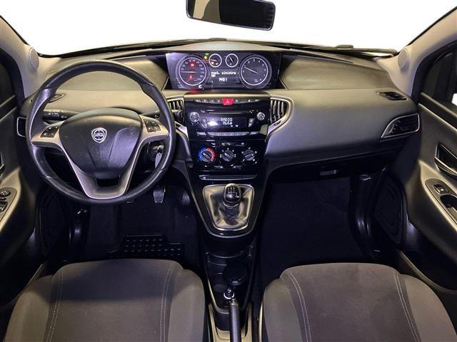 LANCIA Ypsilon 5 Porte 1.2 8v 69cv Gold c/CL E6