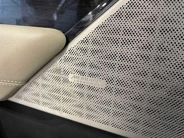 Land Rover Range Rover Velar R-Dynamic SE
