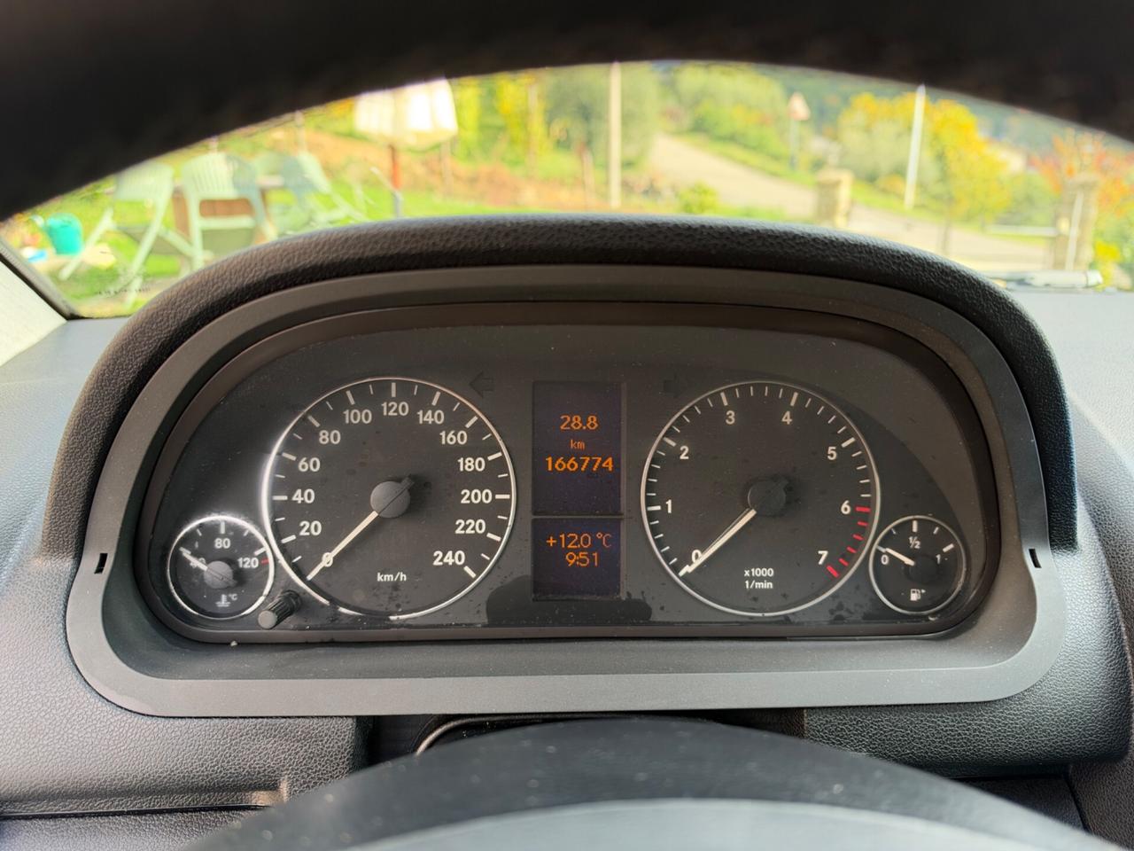 Mercedes-benz A 150 BlueEFFICIENCY Elegance