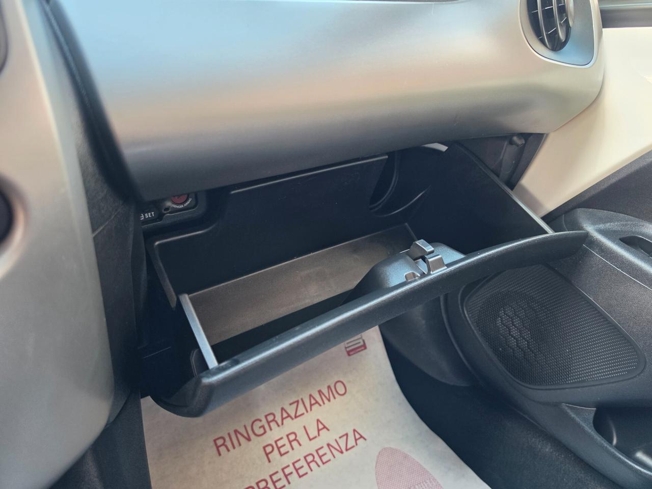 Peugeot 108 1,0 benzina 02/2018 Cv69 AUTOMATICA