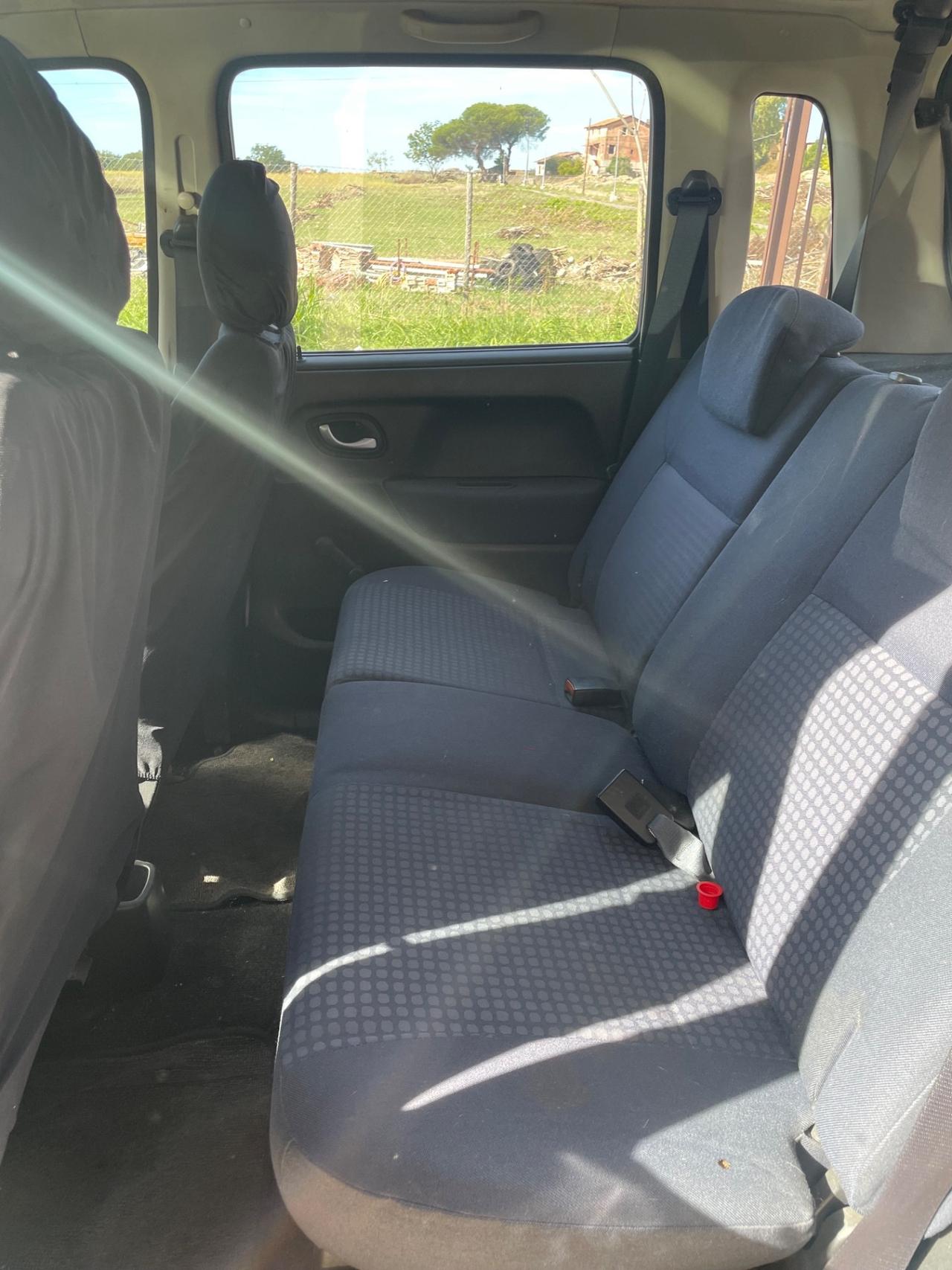 Opel Agila 1.2 16V Club Unipro