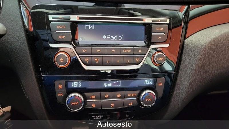 Nissan Qashqai Qashqai 1.2 Acenta