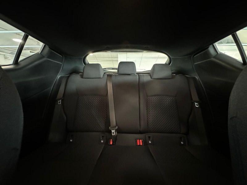 Toyota C-HR C-HR 1.8 Hybrid E-CVT Active