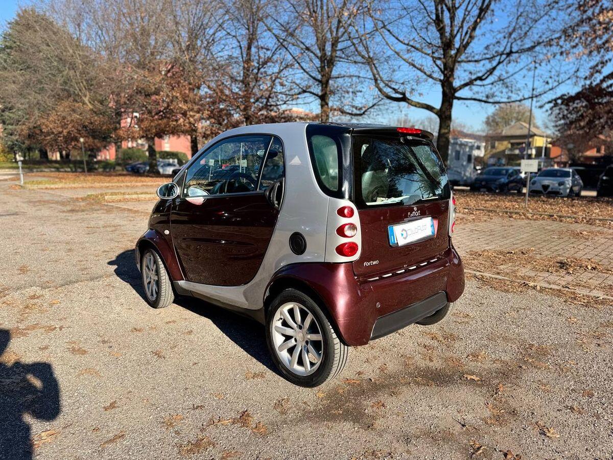 Smart fortwo 0.7 Smart Grandstyle 61cv