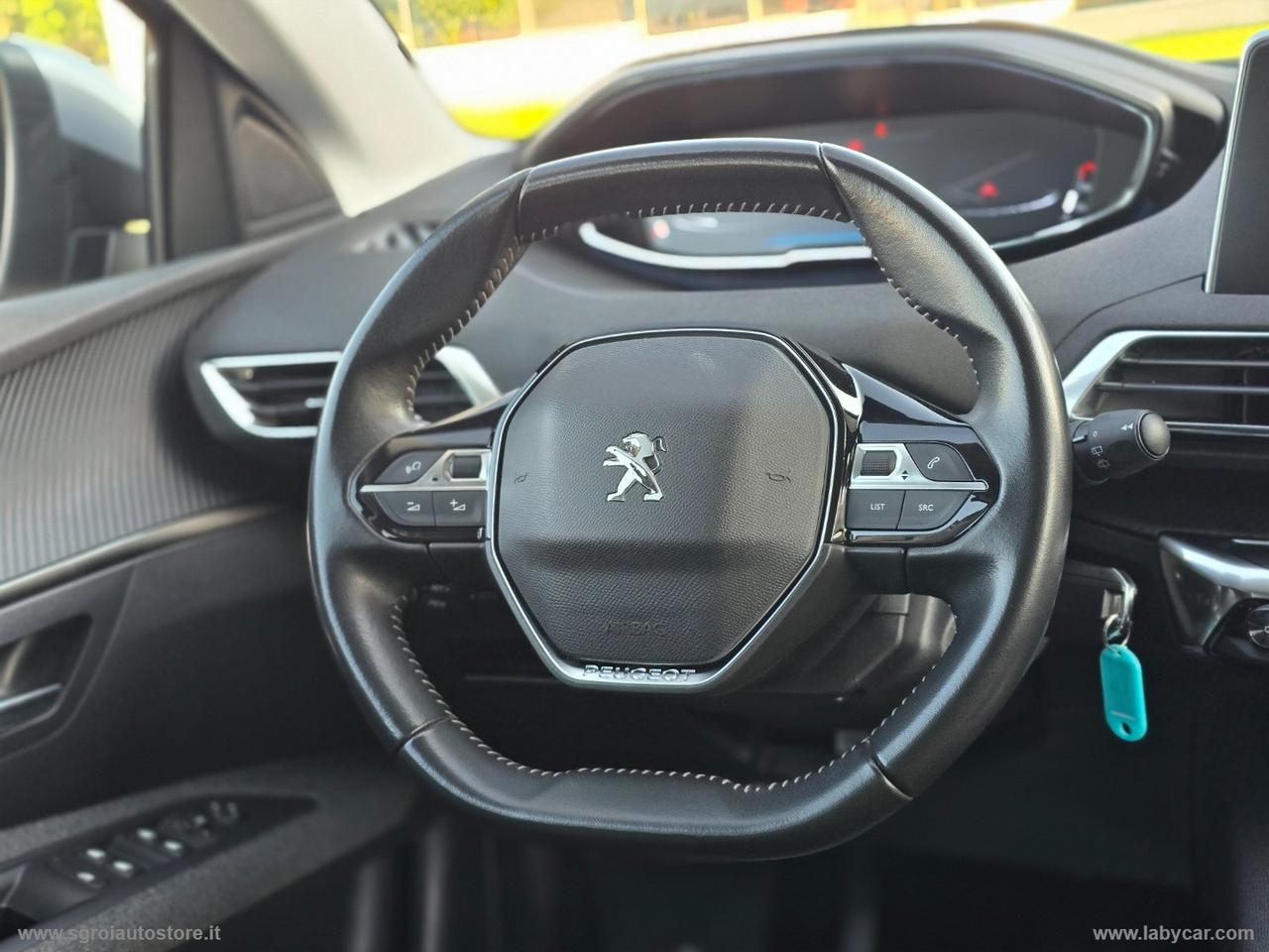 PEUGEOT 3008 BlueHDi 130 S&S Business