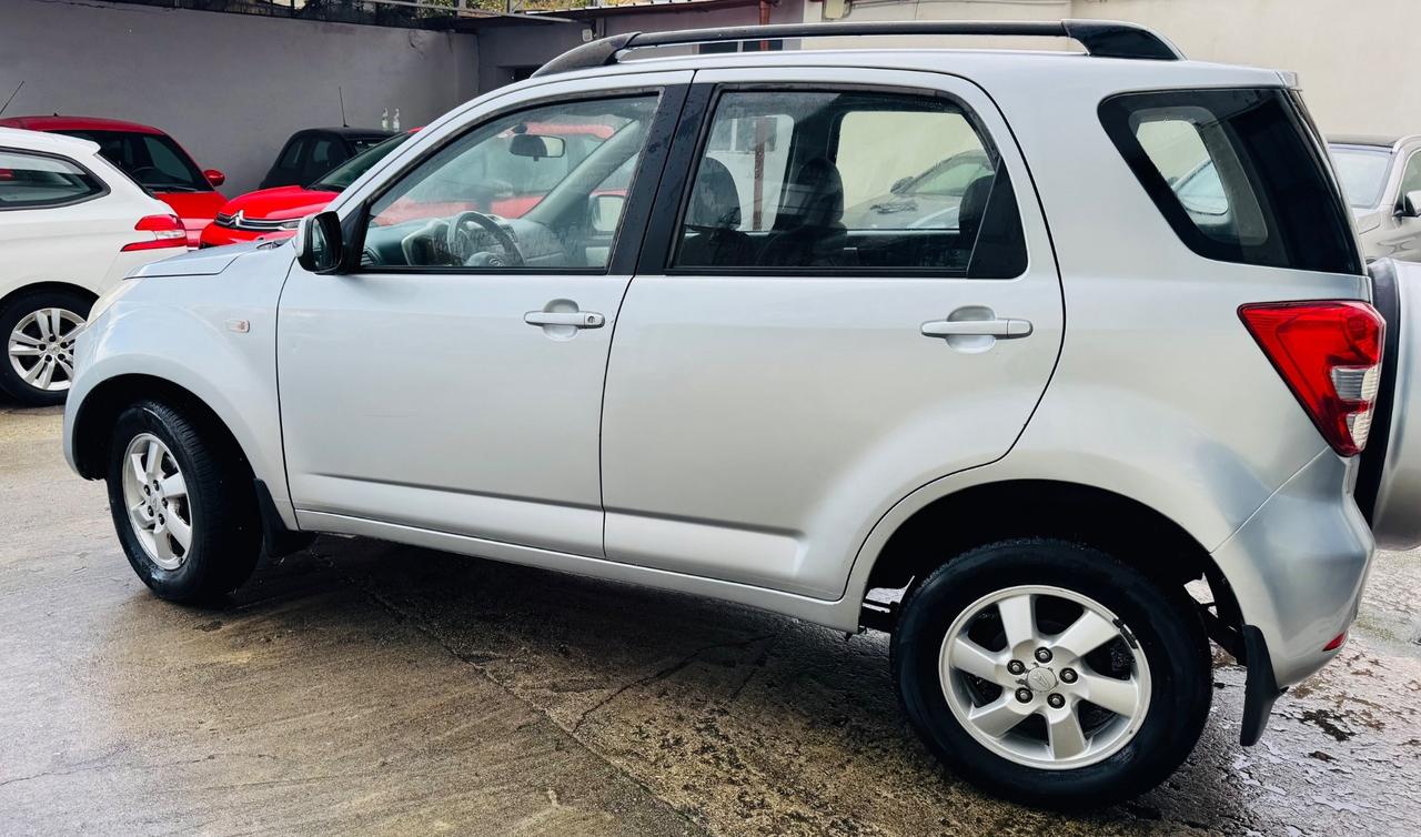 Daihatsu Terios 1.5 4WD SX ok neopatentati