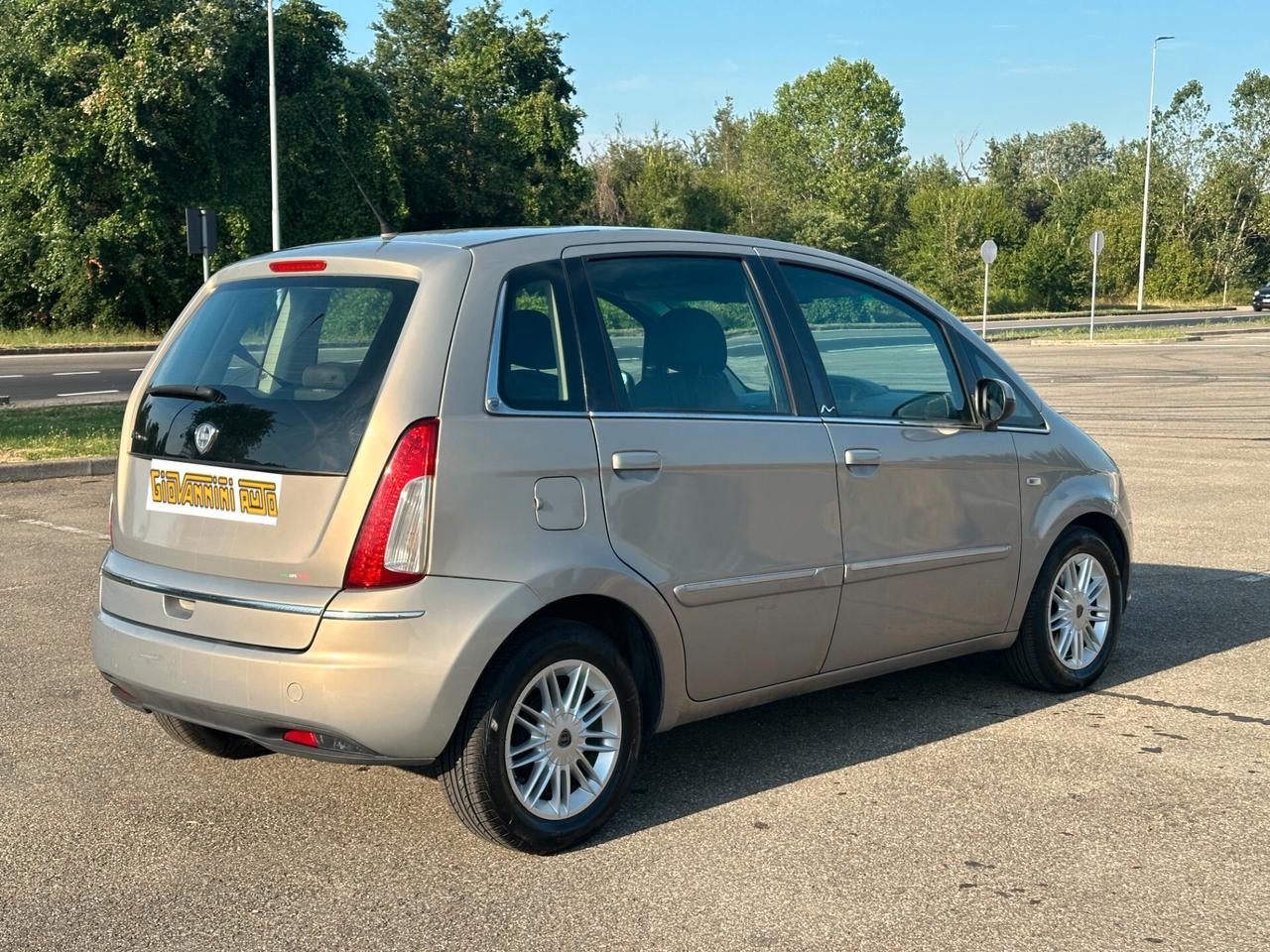 Lancia MUSA 1.3 Mjt 16V 95 CV S&S DPF Oro